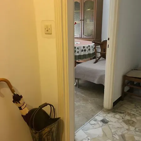 Jolie Maison Lägenhet *